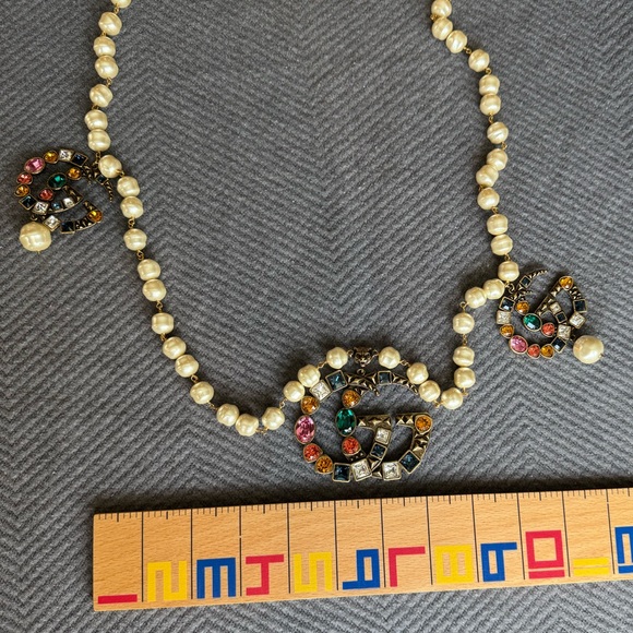 Gucci Gold Pearl Metal Double G Crystal Necklace Women's - Picture 7 of 10